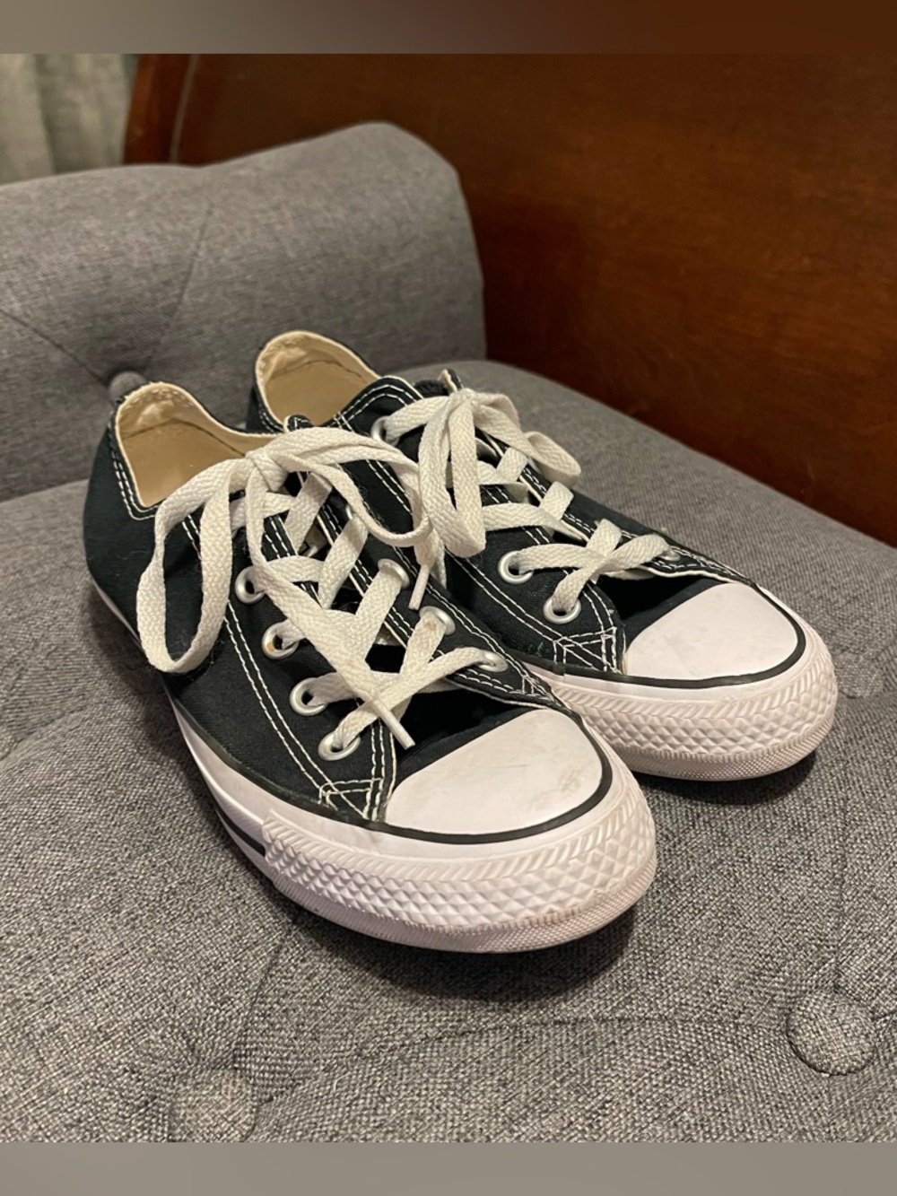 Converse All Star Black Low Top Womens Sneakers Size 5.5